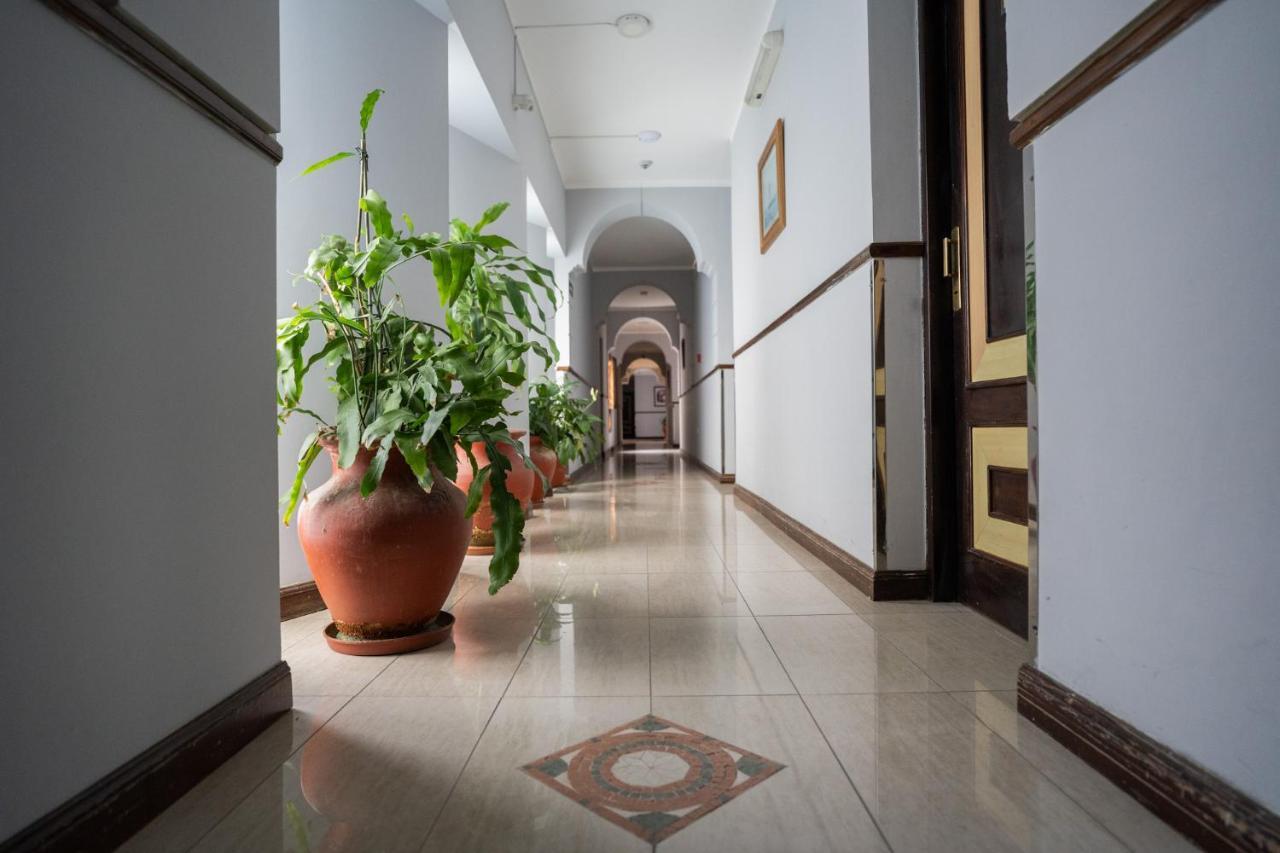 Hotel Marilian Salta Buitenkant foto
